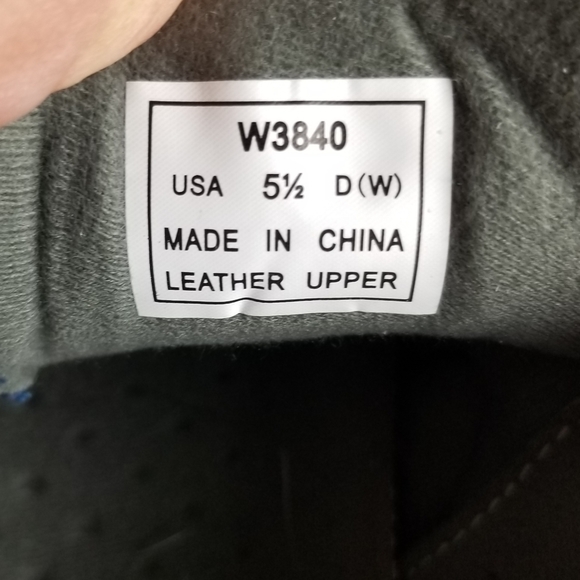 Propet washable suede walking shoes size 5.5 - Picture 3 of 6